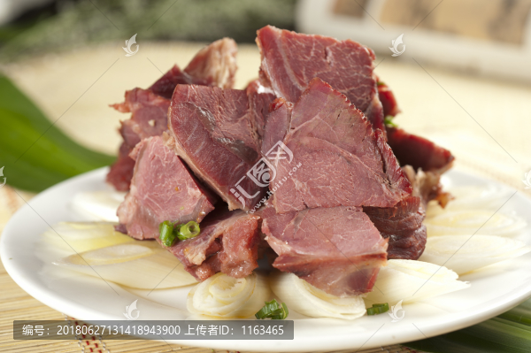 大塊牛腱