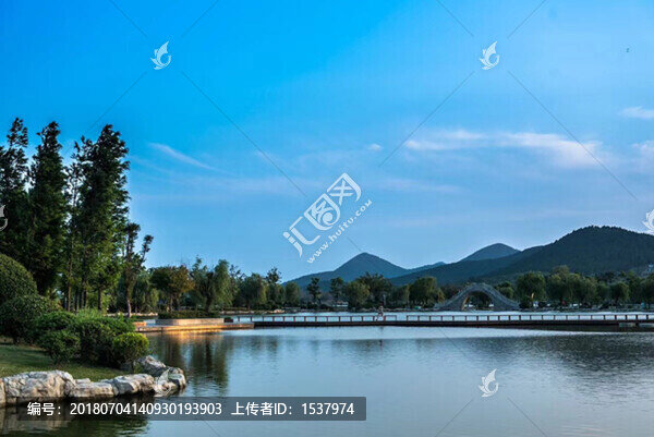 湖