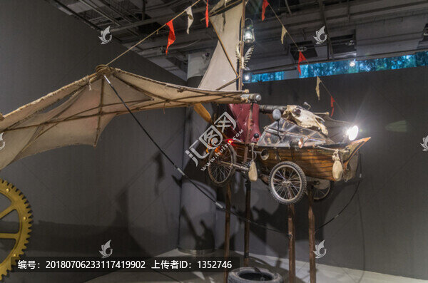 創(chuàng)意動(dòng)漫設(shè)計(jì)展品