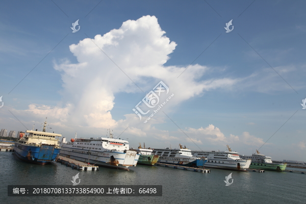 瓊州海峽