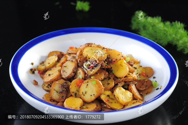 小炒土豆片