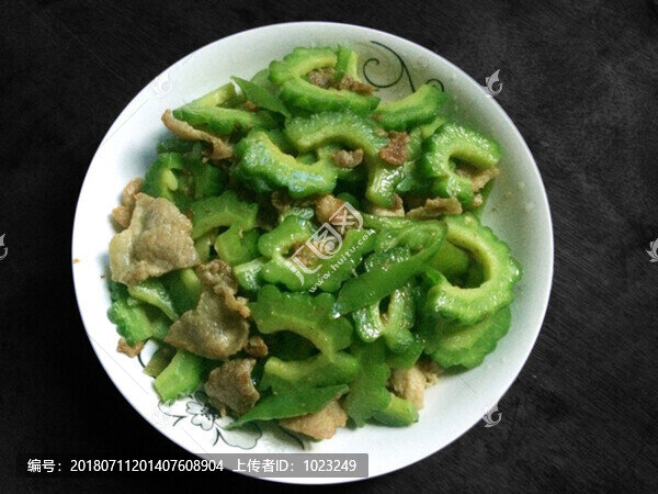 苦瓜炒肉