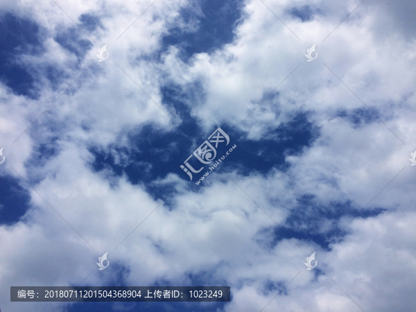 藍天白云