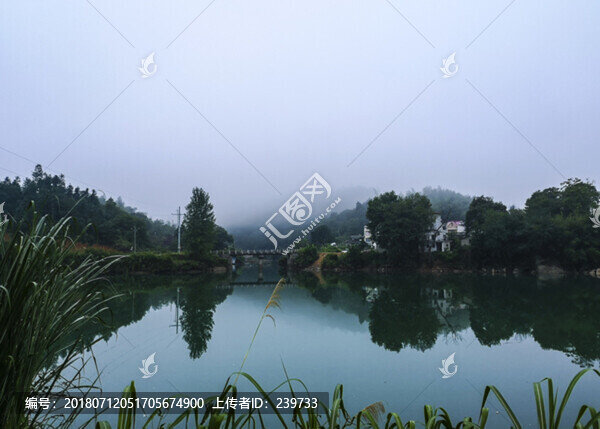 秋浦河風(fēng)光