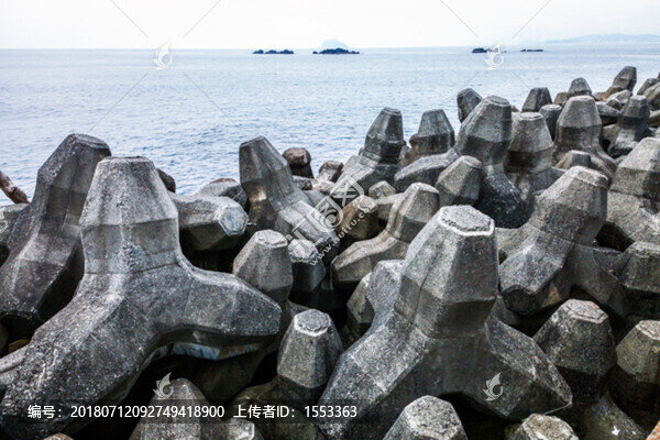 防護(hù)堤