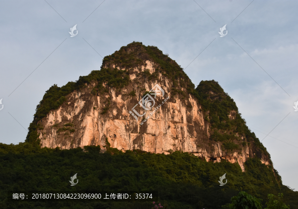 高山
