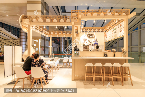 甜品店內(nèi)景