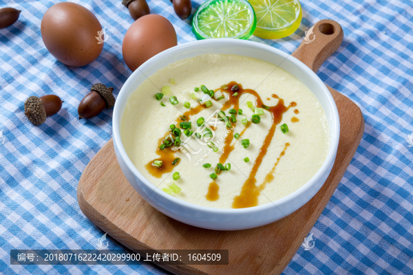 蒸雞蛋羹