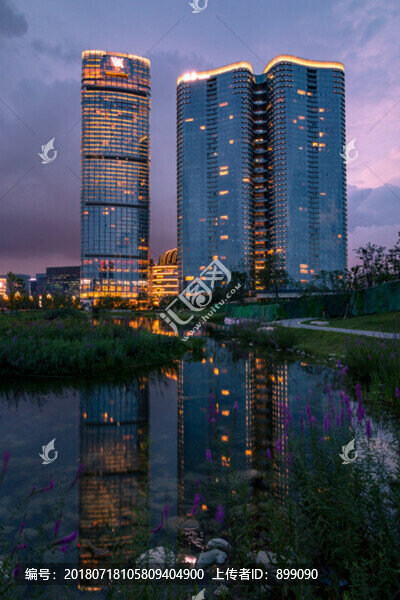銀泰中心夜景