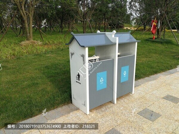 垃圾桶