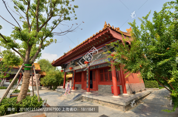 河南開封市清明上河園城樓