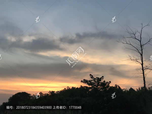 天空云彩