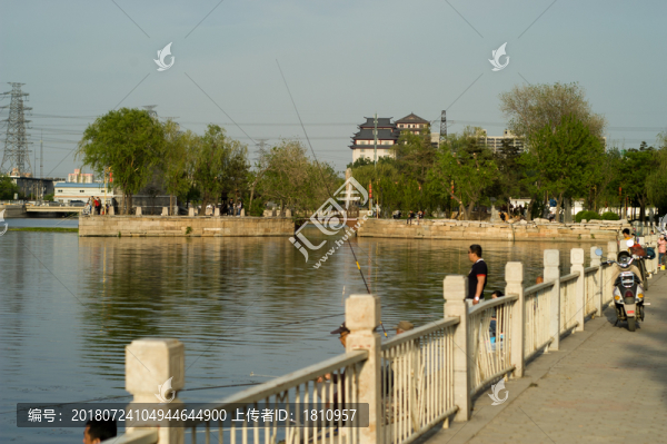 通惠河畔