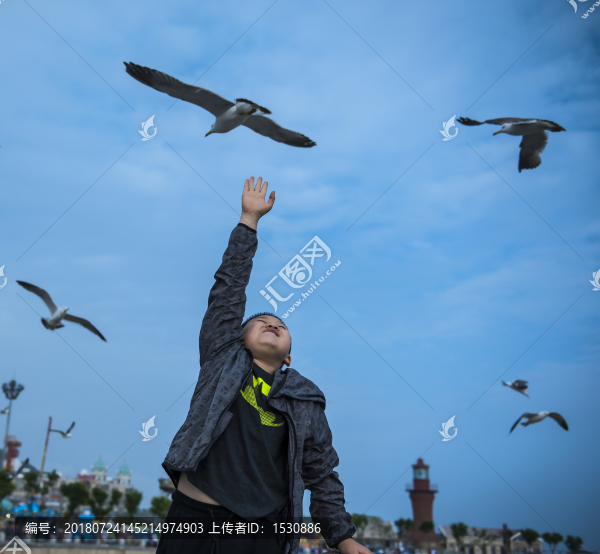 小少年