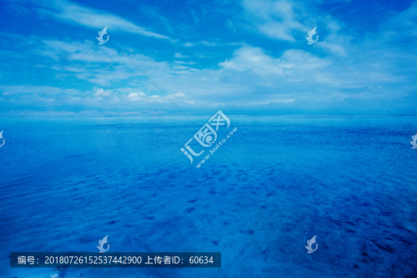 藍(lán)色湖青海茶卡鹽湖