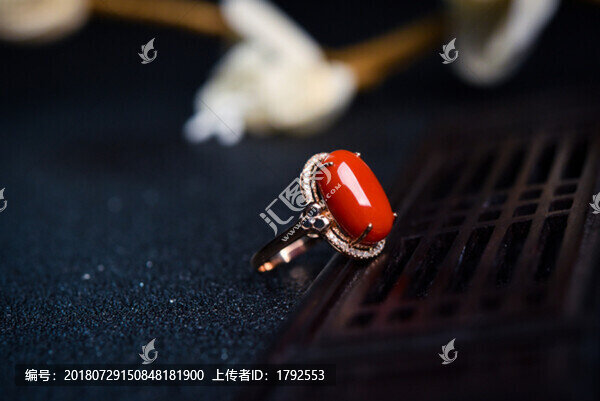 紅珊瑚首飾