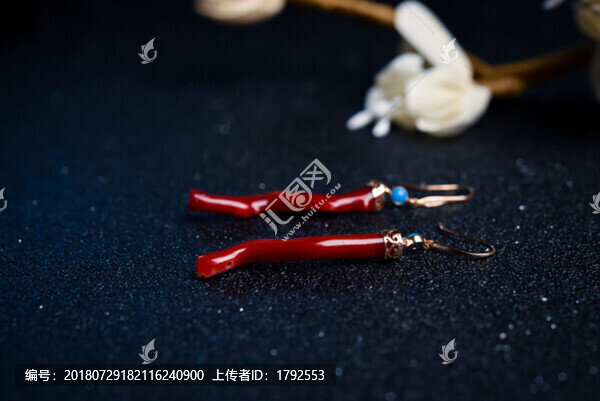 紅珊瑚首飾