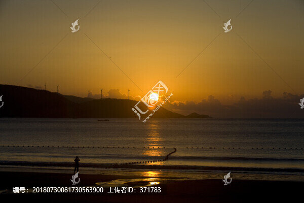 大海日出