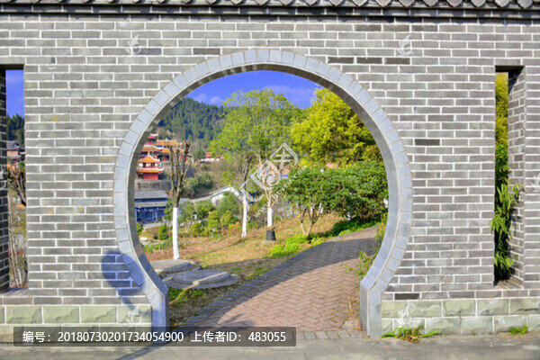 安居鳳凰山