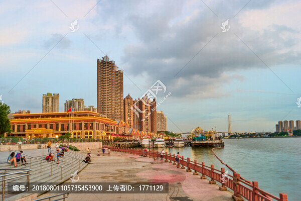 城市天空