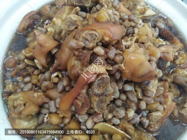 花生豬蹄