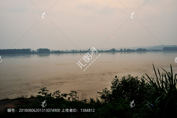 長江朝霞