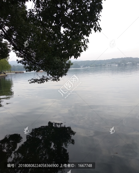 杭州西湖景區(qū)寶塔古跡