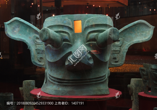 三星堆青銅雕像