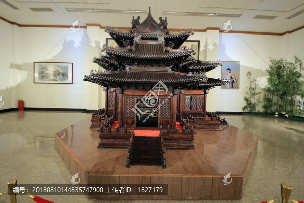 紫檀角樓