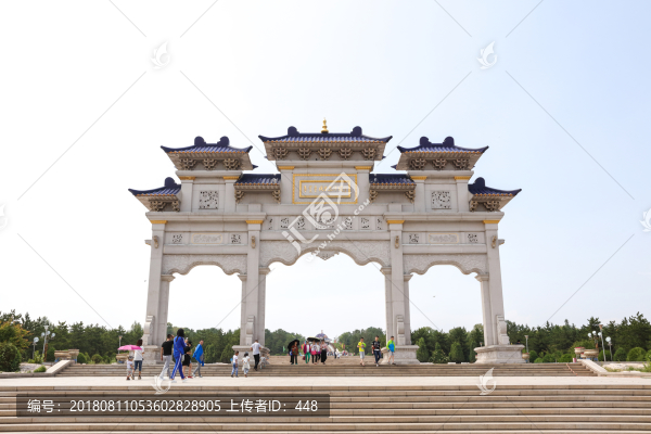 成吉思汗陵牌樓