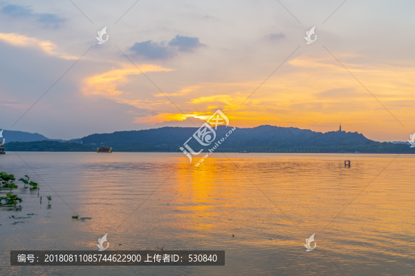 西湖晚霞