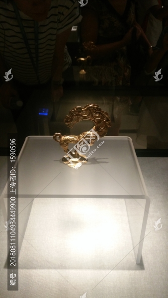 金怪獸