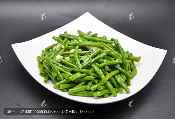 清炒豇豆