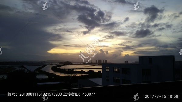 晚霞