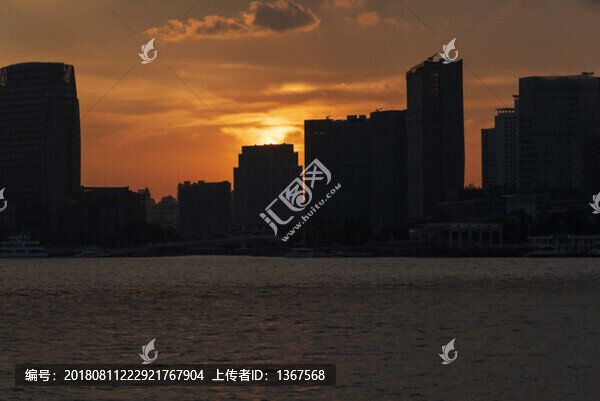都市晚霞