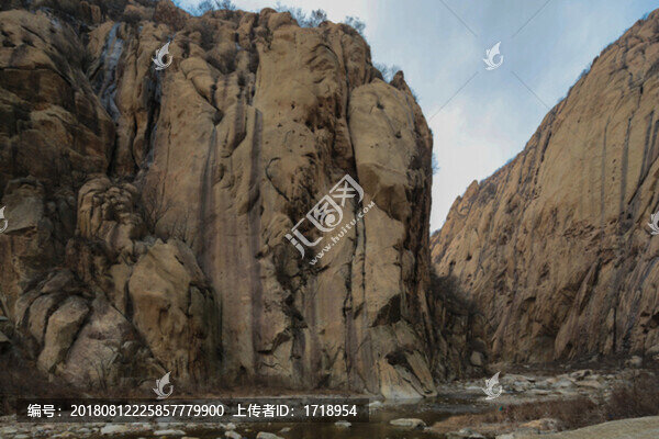 中國遼寧葫蘆島奇石山風景