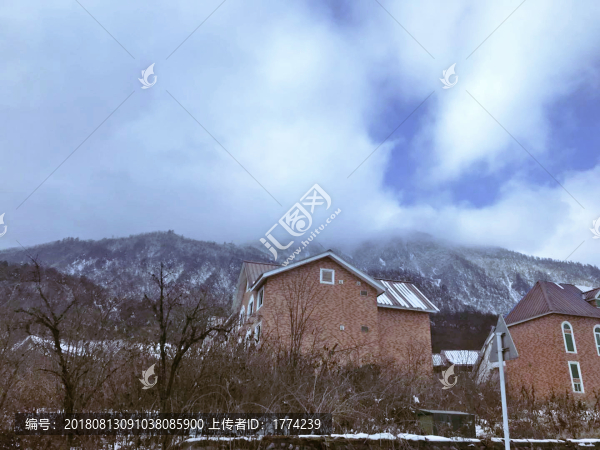 雪山