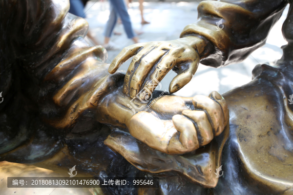 把脈問(wèn)診