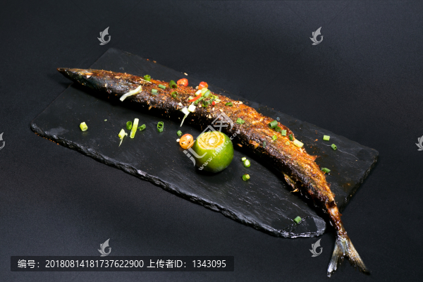 烤秋刀魚