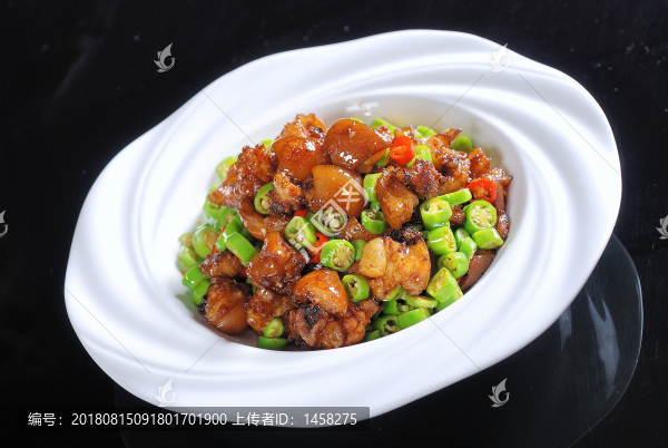 青椒燜豬腳