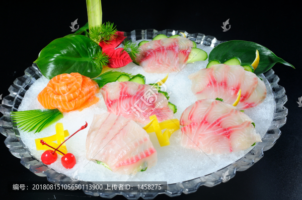 彩雕魚刺身