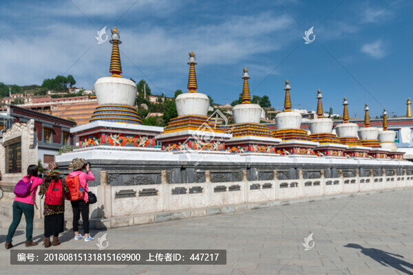 湟中塔爾寺白塔