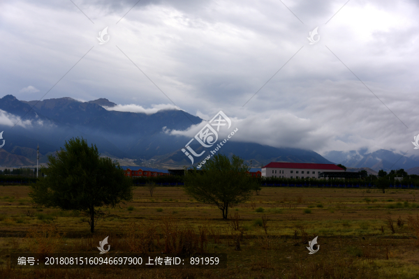 天山風光