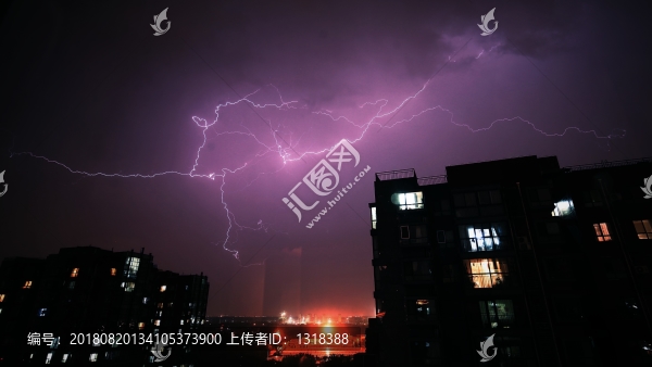 閃電