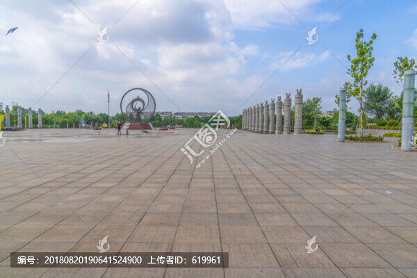 廣場(chǎng)地磚