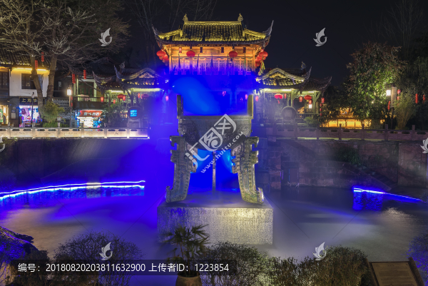黃龍溪城樓大鼎夜景