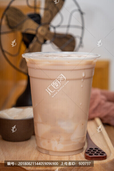 豆腐奶茶