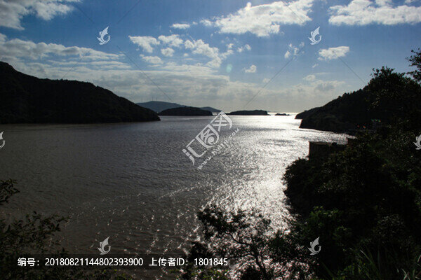 象山石浦漁港海面