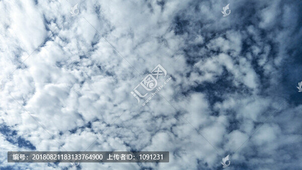 藍(lán)天白云
