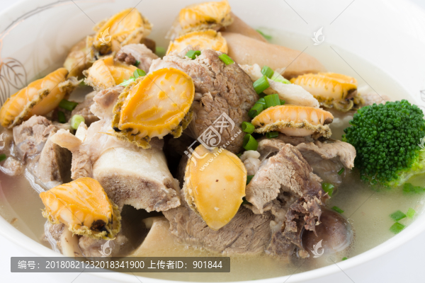 鮑魚(yú)燉豬蹄